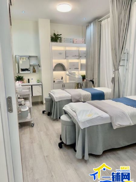 ����ת���������سǹ���·��װ�����ݵ�ʵ��ͼƬ